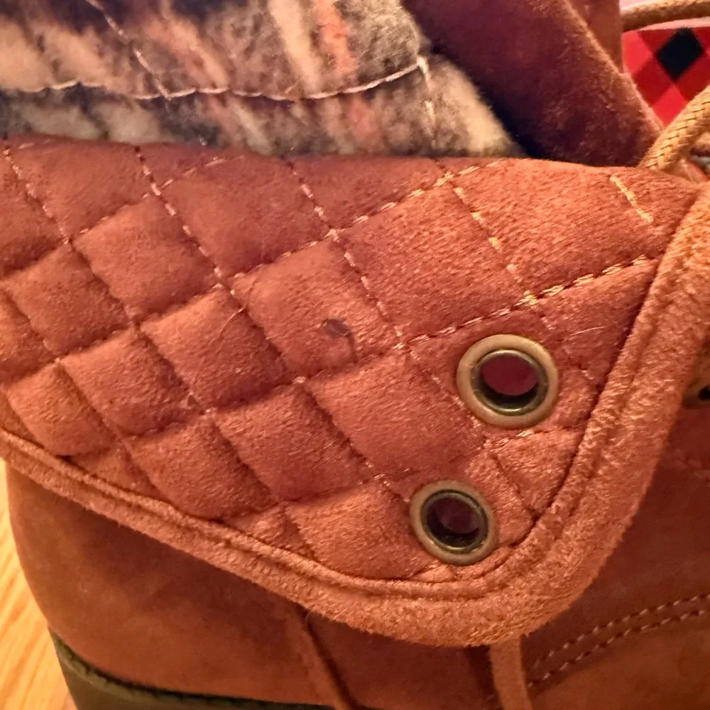 Arizona Women's Brown Boots